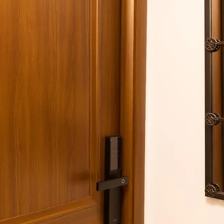 Al Centro Готель типу 