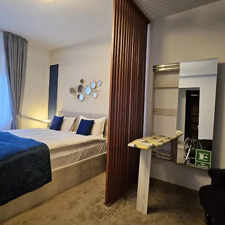 Al Centro ブカレスト