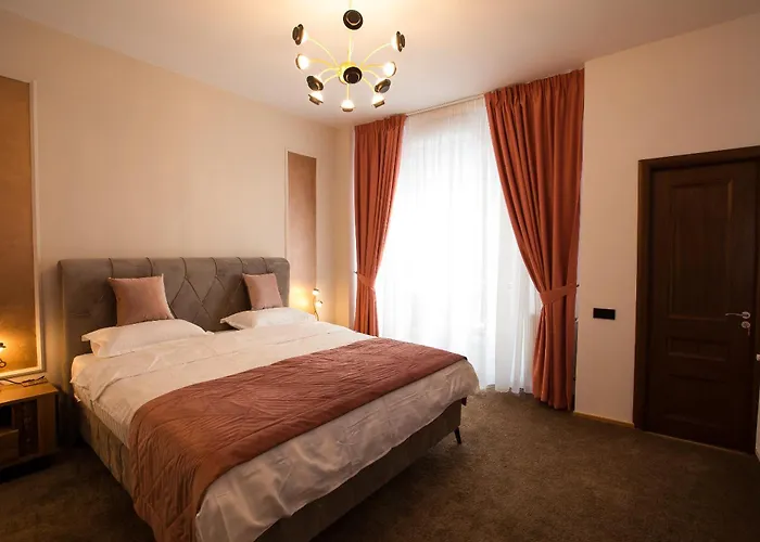 Couette-café Al Centro 4*