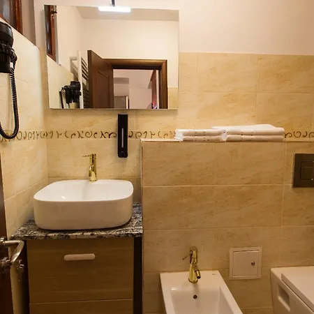 Nocleg ze śniadaniem Al Centro 4*